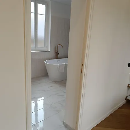 Hotel The Originals Boutique, D'angleterre,