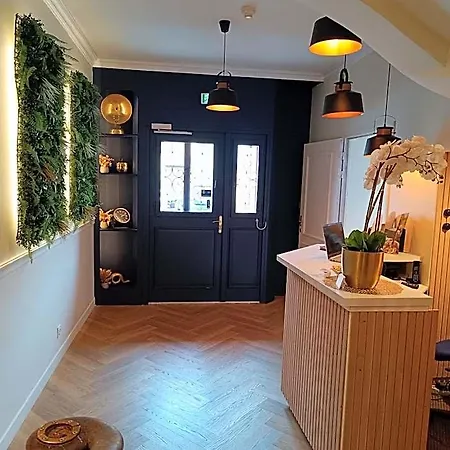 The Originals Boutique, D'angleterre, Hotel 2*