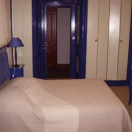 The Originals Boutique, D'angleterre, 2*